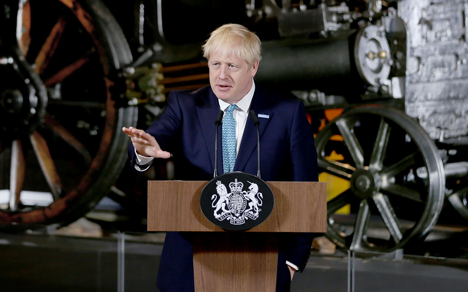 πολεμικό-συμβούλιο-από-τον-τζόνσον-2330290