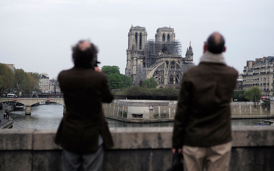 ο-θρύλος-της-νοτρ-νταμ-2326244