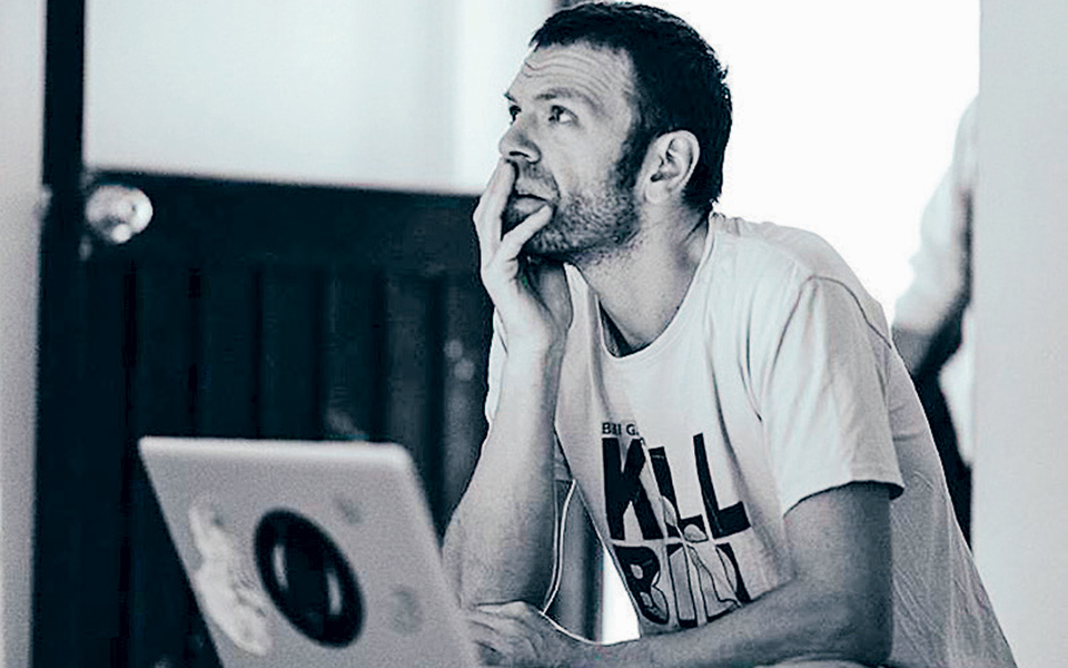 από-τον-οίκο-ηermes-στην-υδρα-ο-νικολά-τουρ-2327051