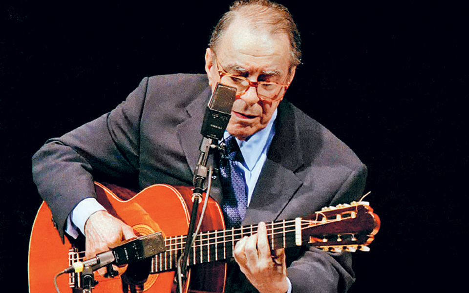 ο-θρυλικός-τελειομανής-πατέρας-της-μπ-2328080