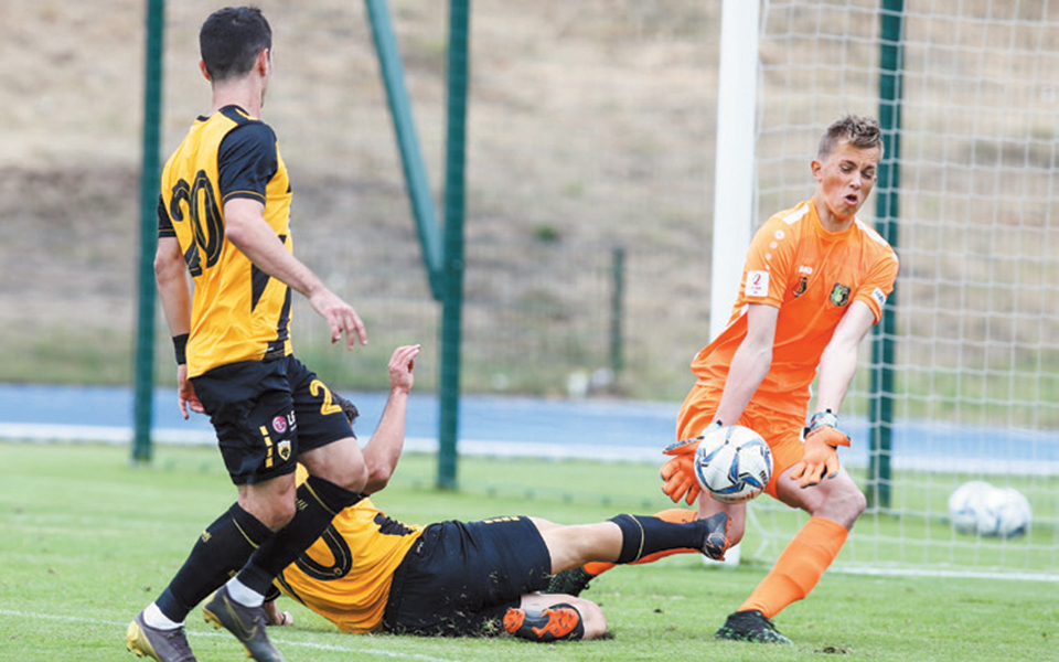 απότομο-ξύπνημα-και-επιστροφή-στη-β-2328508