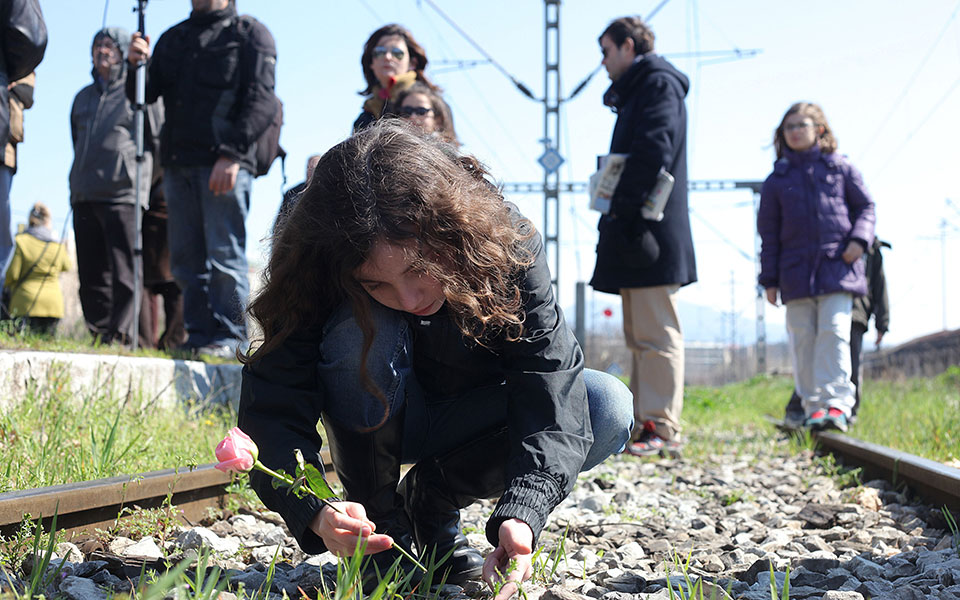 επιβίωση-σε-σκοτεινούς-καιρούς-2330069