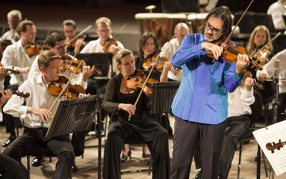 μότσαρτ-με-χρώματα-και-μπετόβεν-με-εκρ-2326308