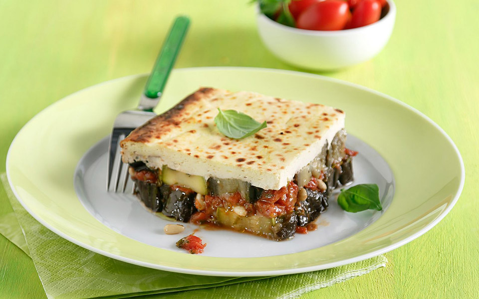 ελαφρύς-μουσακάς-με-μελιτζάνες-κολοκ-2330383