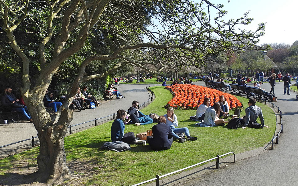 οι-συζητήσεις-των-millennials-2330547