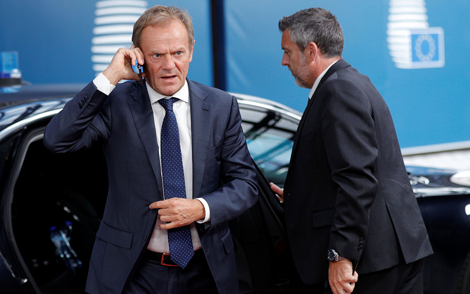 πυρετώδεις-διαβουλεύσεις-στις-βρυξέ-2325384