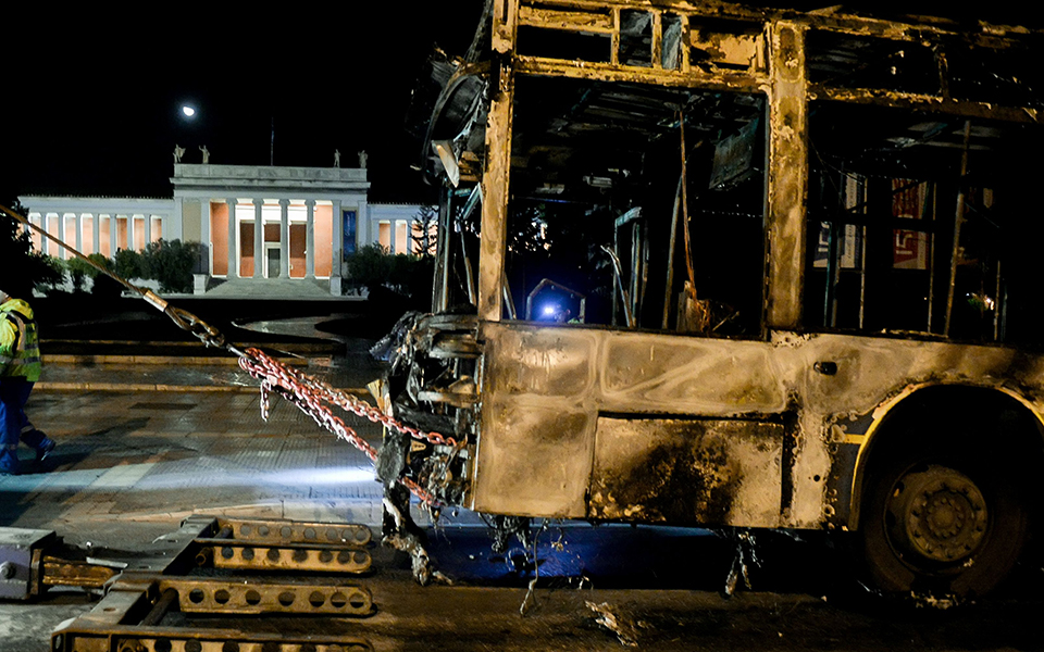 τι-εστί-νόμος-2331323