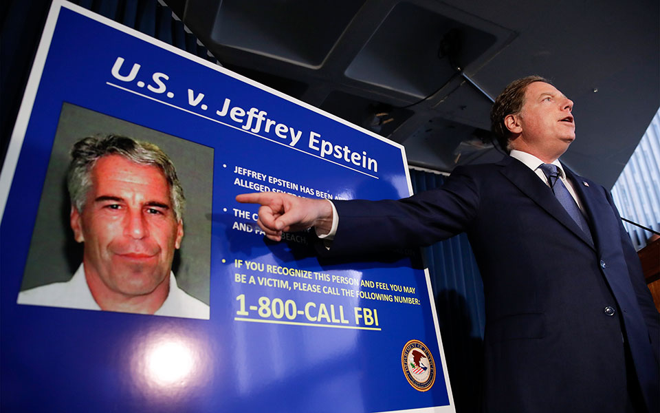 τζέφρι-επσταϊν-αναστατώνει-τους-ζων-2333373