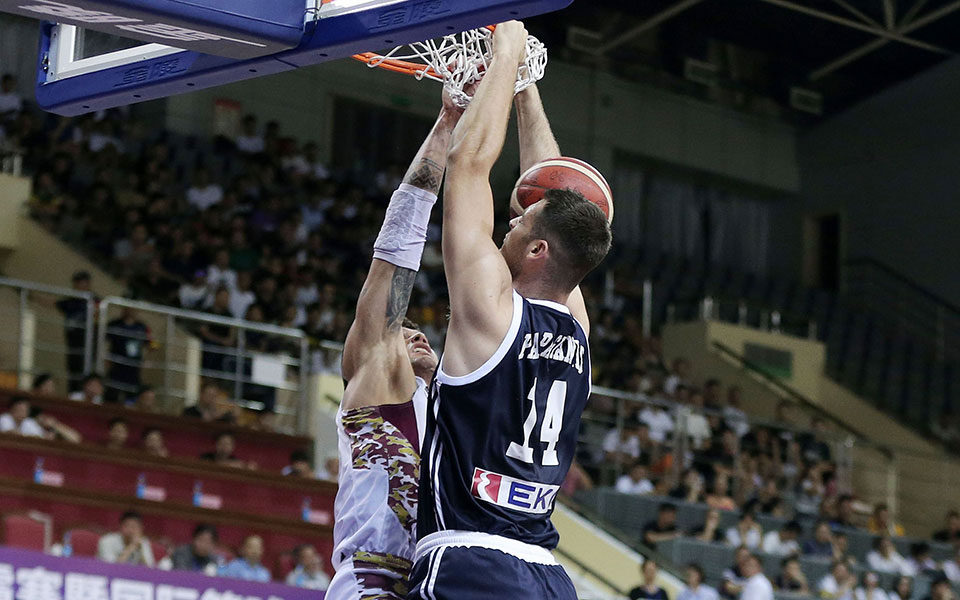 και-τώρα-η-μεγάλη-πρεμιέρα-2334695