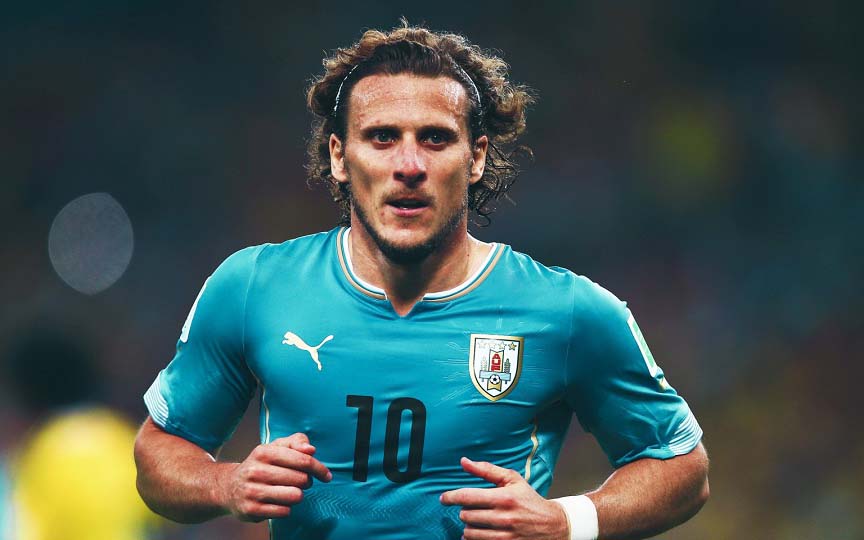 κρεμάει-τα-παπούτσια-του-ο-ντιέγκο-φορ-2331785