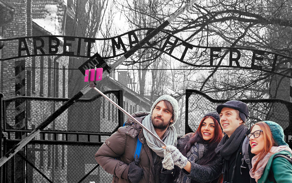 disaster-selfie-η-νέα-τάση-με-φόντο-μακάβριες-τοπ-2331466