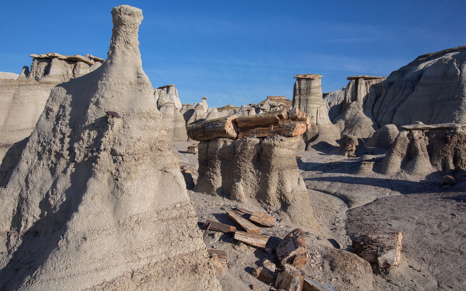 bisti-badlands-το-σουρεαλιστικό-σχεδόν-εξωγήιν-2331110