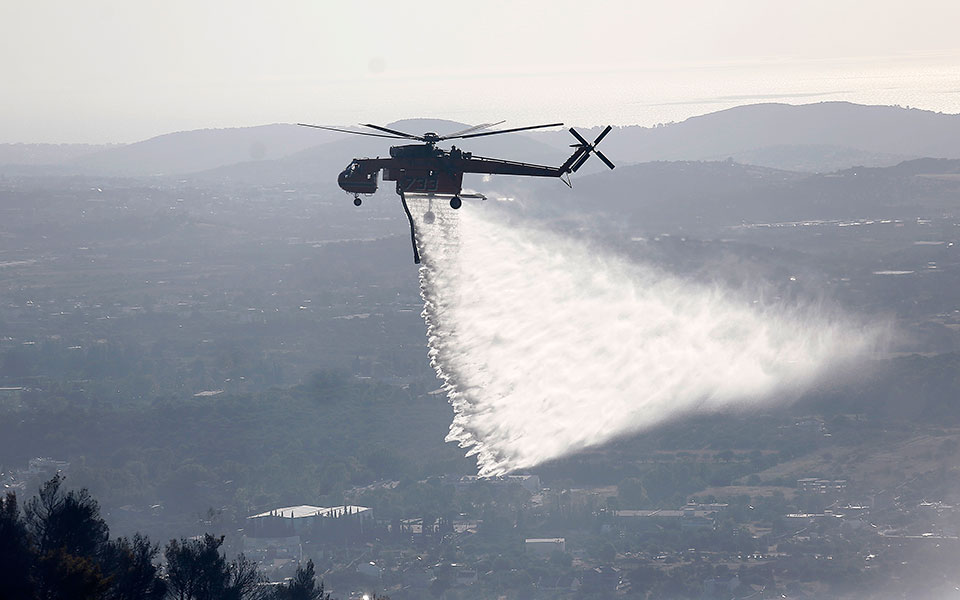 χωρίς-ενεργό-μέτωπο-η-πυρκαγιά-στον-υμ-2332552
