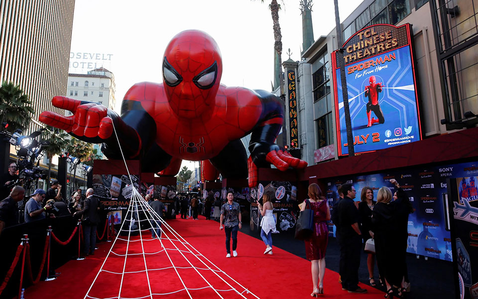 πόλεμος-sony-disney-για-τον-ιστό-του-spiderman-2333792