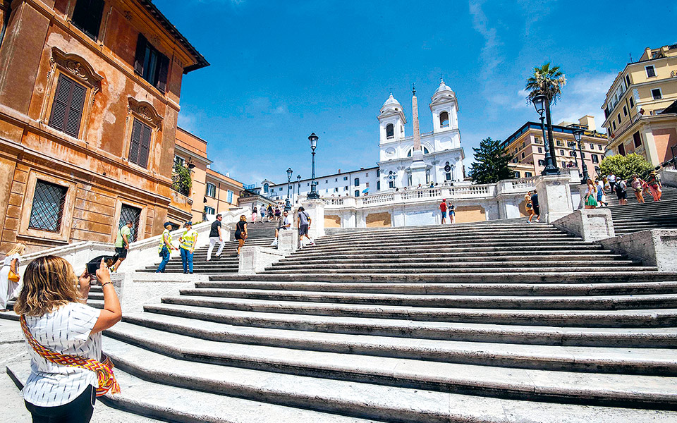 μέτρα-στην-αιώνια-πόλη-2332630