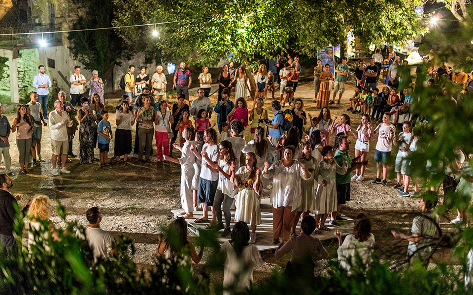 θεατρικό-χωριό-2334407