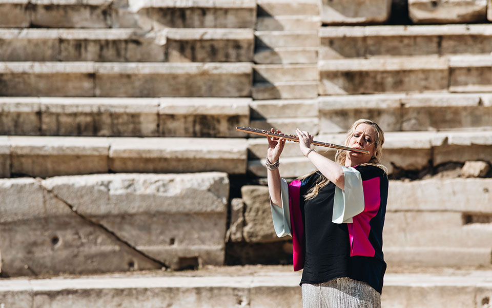από-τη-νέα-υόρκη-στο-πήλιο-η-κλασική-μο-2334592