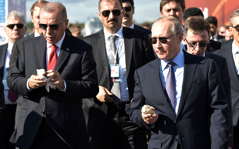 η-στιχομυθία-πούτιν-ερντογάν-για-τη-2334692