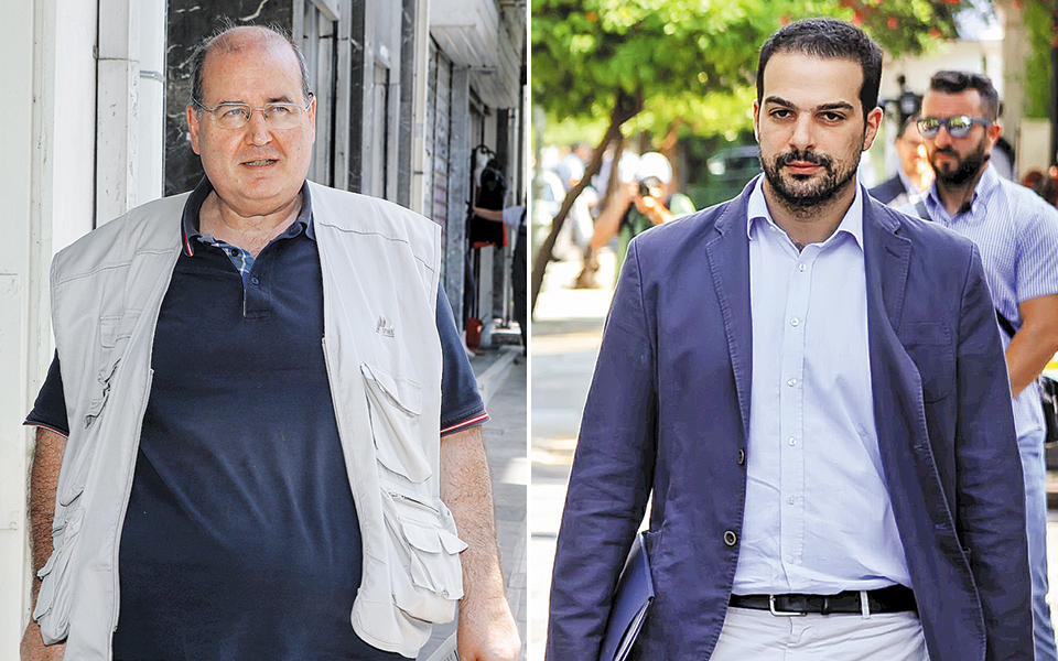 φίλια-πυρά-στον-συριζα-2336069