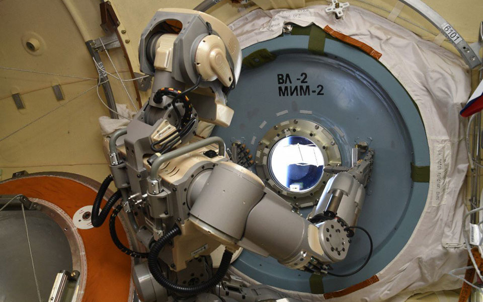 το-ανθρωποειδές-ρομπότ-φιόντορ-εργ-2335672