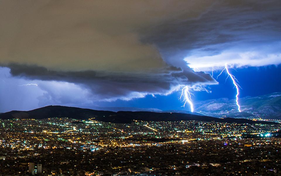 ο-καιρός-αύριο-πού-αναμένονται-καταιγ-2338200