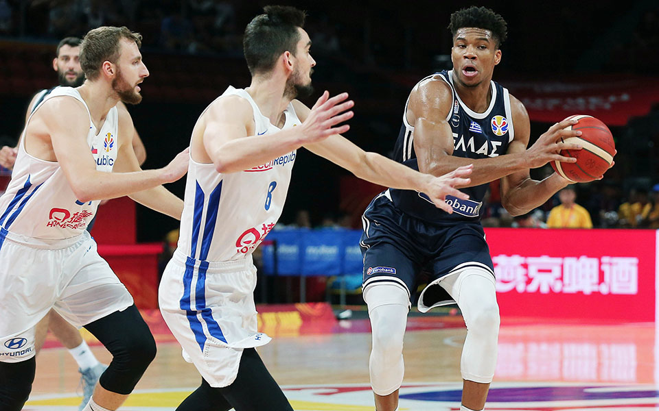 κίνα-νίκησε-αλλά-αποκλείστηκε-η-εθνικ-2336508