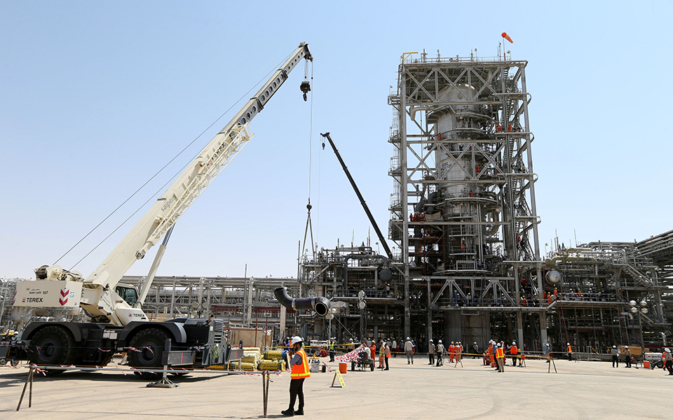 πιέσεις-σε-πλούσιες-οικογένειες-της-σ-2338414