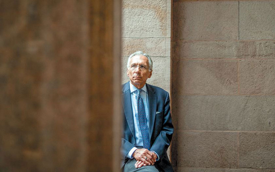 στίβεν-ξενάκης-στην-κ-στο-μυαλό-των-α-2339833