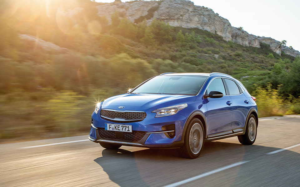νέο-kia-xceed-συνδυασμός-suv-και-δυναμικού-χάτσμ-2337457