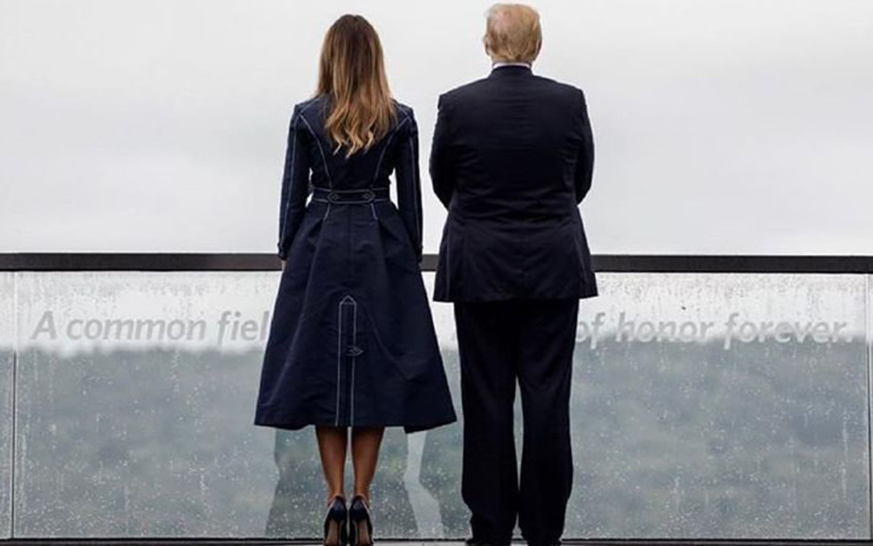 η-ατυχής-στιλιστική-επιλογή-της-μελά-2337218