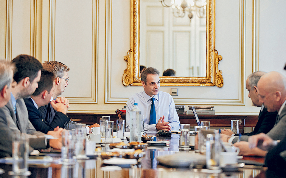 επιχείρηση-rebranding-της-ελλάδας-από-τον-κυρ-μ-2338520