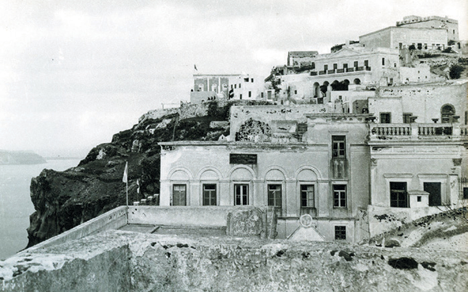 ενα-ψηφιακό-φωτογραφικό-αρχείο-αποκα-2335794