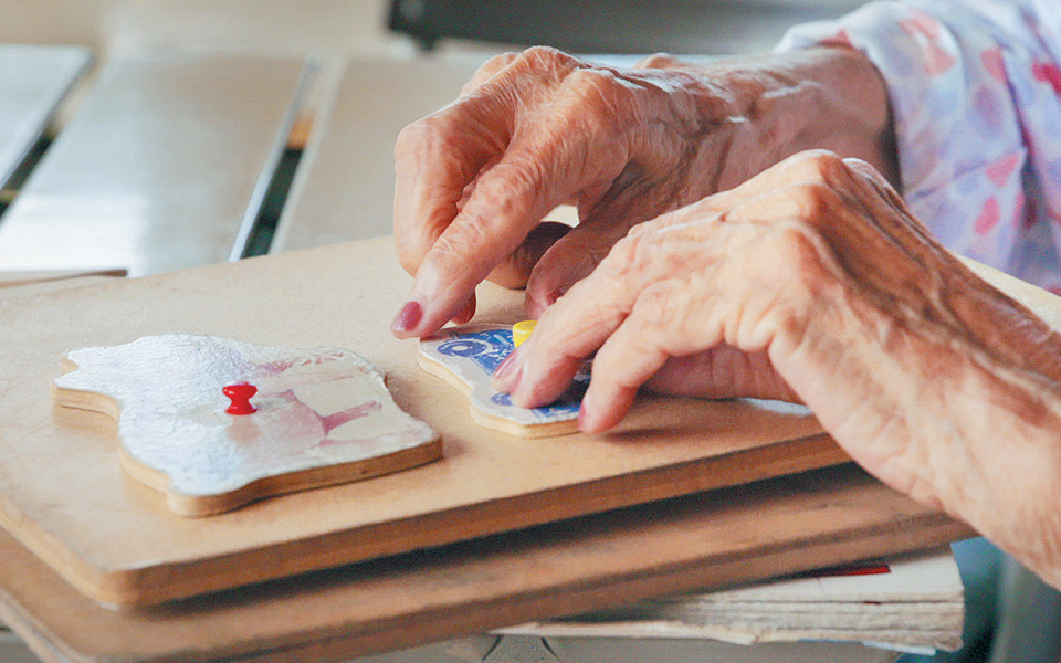 tο-αλτσχάιμερ-με-τα-μάτια-της-πομ-2338534