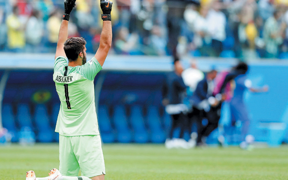 ποδόσφαιρο-από-φύλακας-άγγελος-επ-2339086