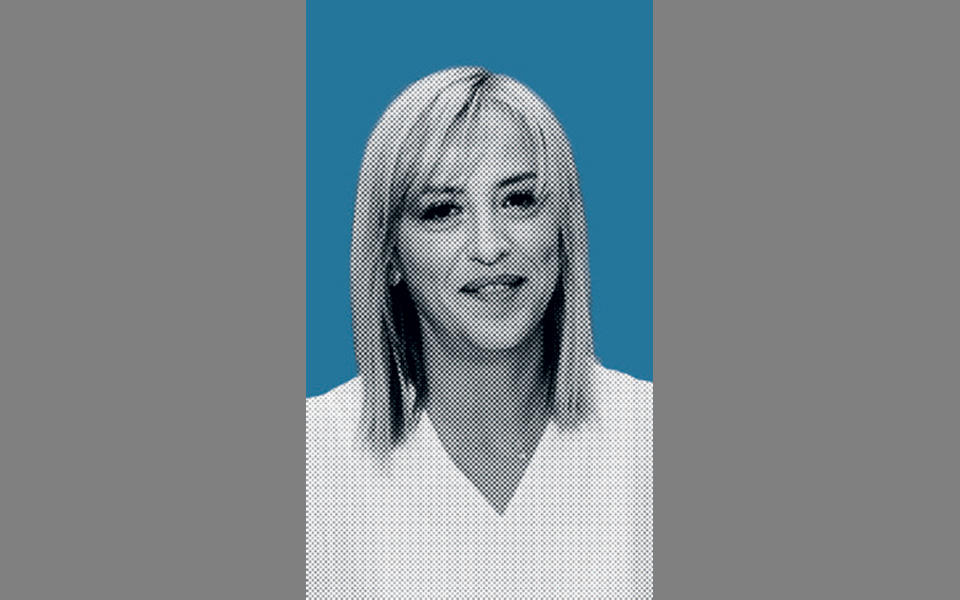 ρένα-δούρου-εξαρτήσεις-2338561