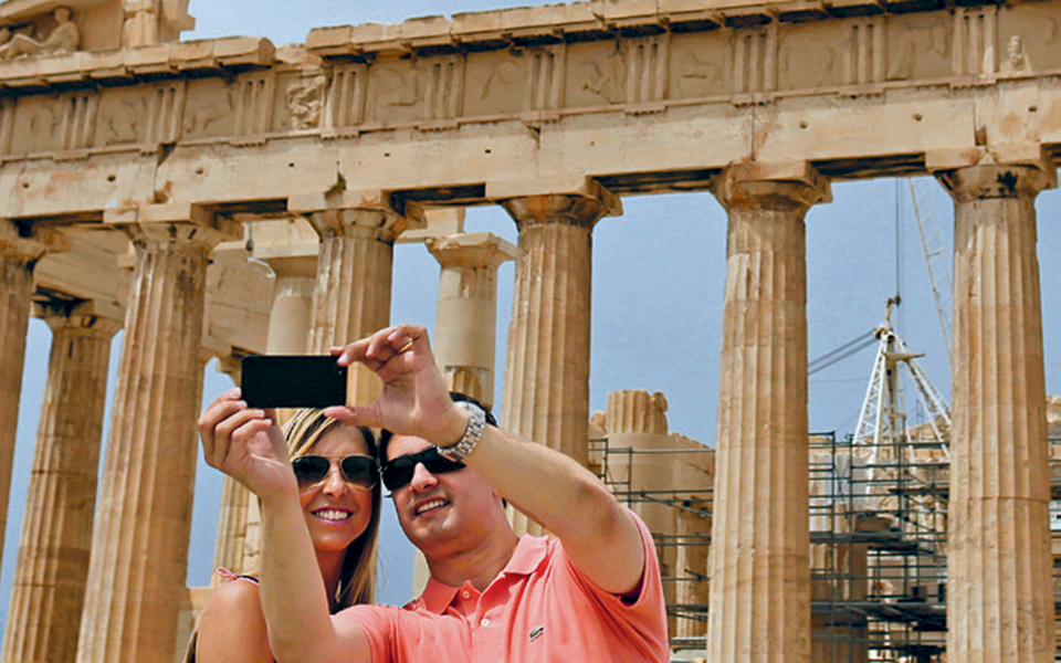 εσοδα-125-δισ-από-τον-τουρισμό-κατά-τη-διά-2336606