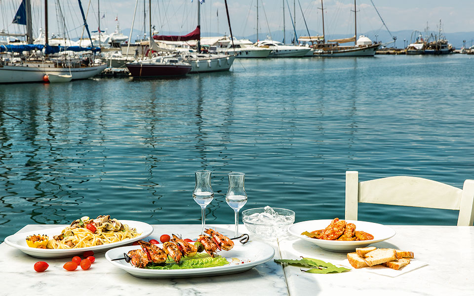 ο-ορισμός-του-νέου-ελληνικού-μεζέ-2338812