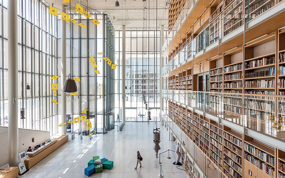 η-παράδοξη-άνθηση-των-mega-βιβλιοθηκών-2336554