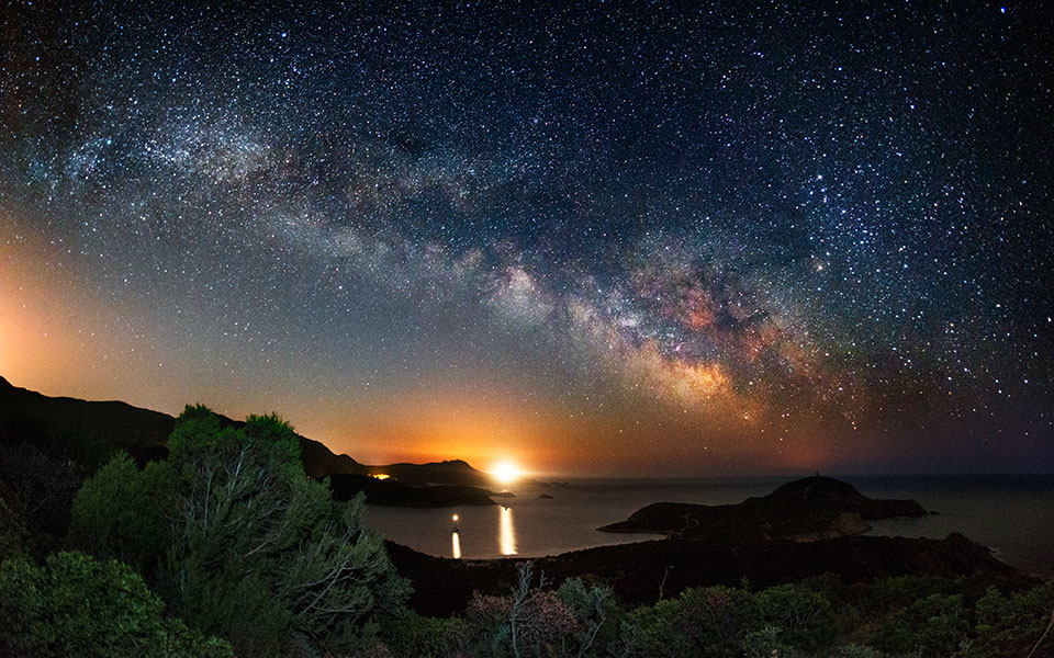 το-σύμπαν-το-κολύμπι-και-η-συγγνώμη-2338431