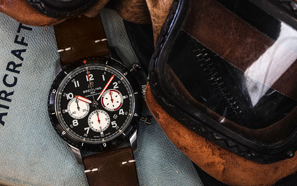 breitling-aviator-8-mosquito-2341691