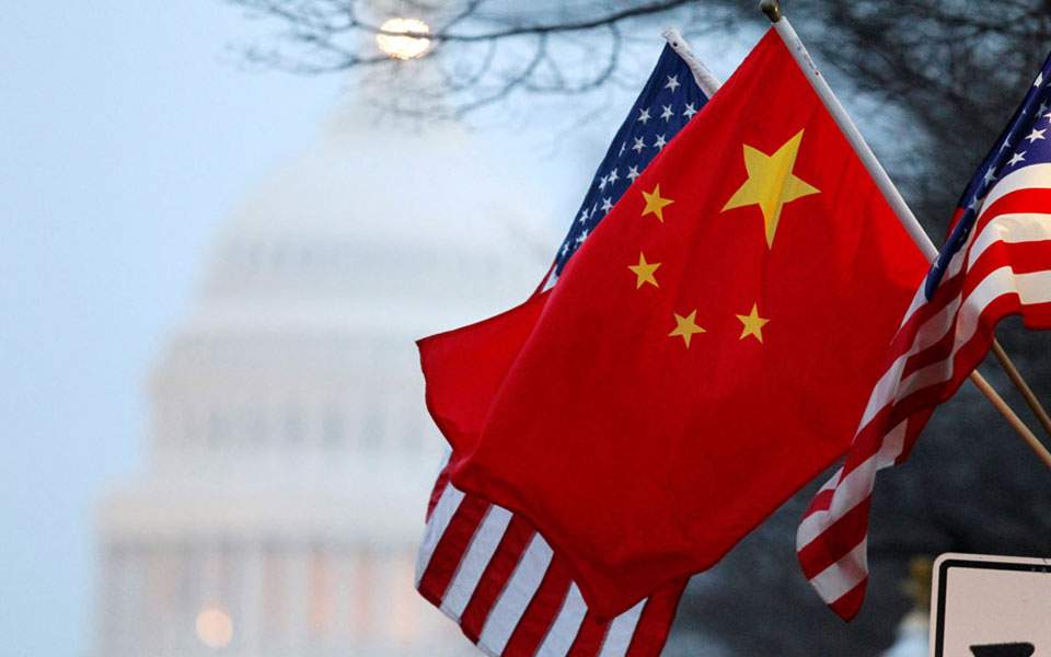 ευκαιρία-αποκλιμάκωσης-του-εμπορικο-2342224