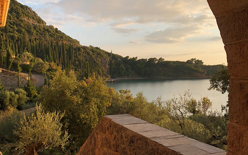 στην-καρδαμύλη-με-την-τελευταία-αχτίδ-2343331