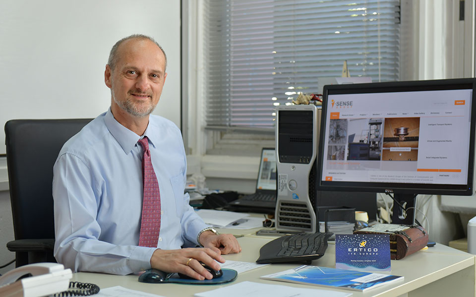 για-τη-μεταφορά-μας-φροντίζει-η-πλατφ-2342986