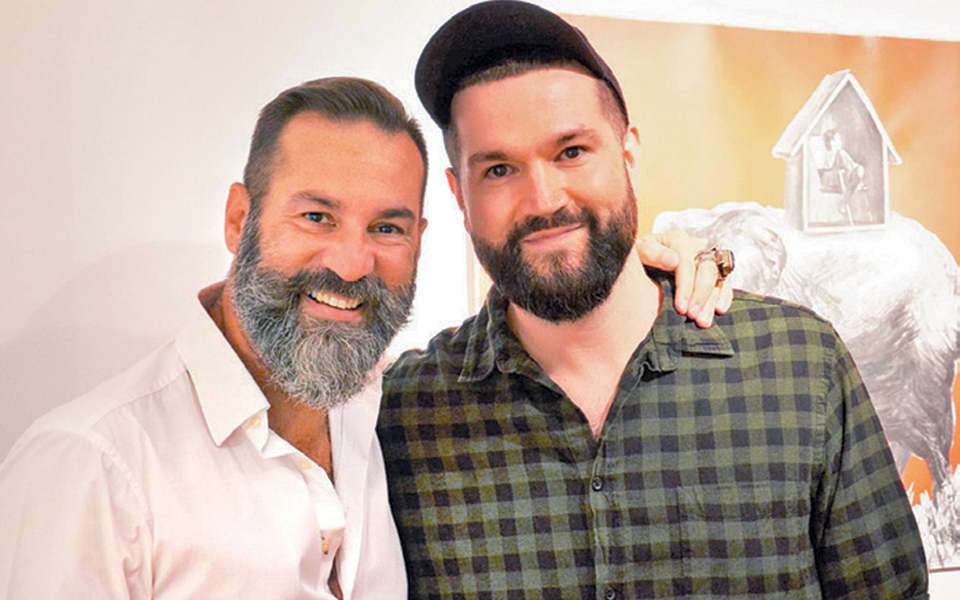 εκρηξη-χρωμάτων-στο-σκοτεινό-τοπίο-τη-2345052