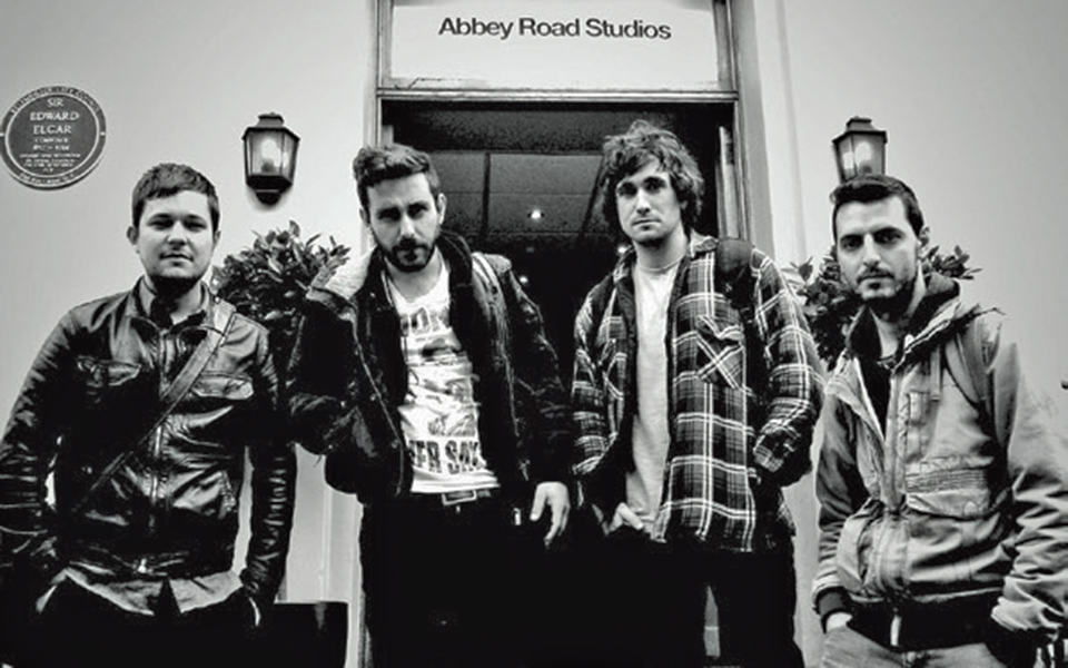 ελληνοβρετανικοί-μουσικοί-πειραματι-2344037