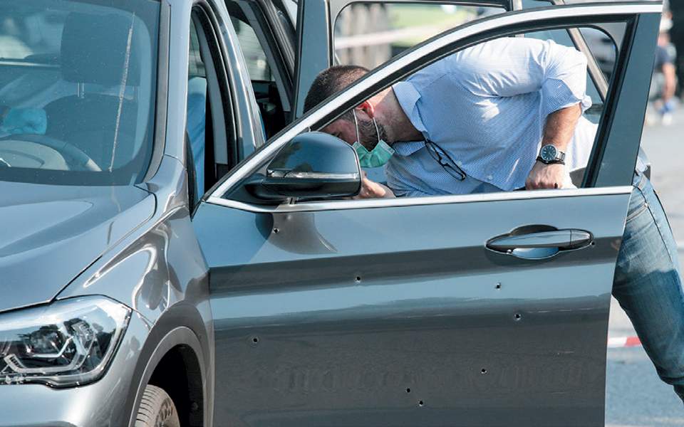 ενοπλη-συμπλοκή-δείχνει-τους-δράστ-2345145