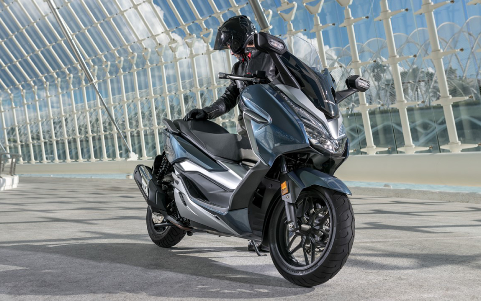 δοκιμάζουμε-το-honda-forza-300-2344991