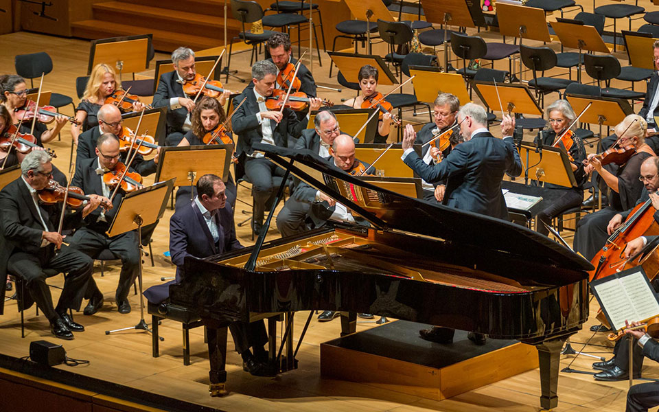 γλυκόπικρη-γεύση-στην-εναρκτήρια-συν-2341776