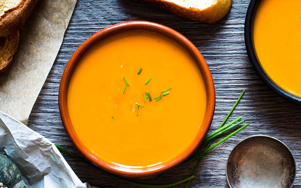 κολοκυθόσουπα-με-γάλα-καρύδας-2345272