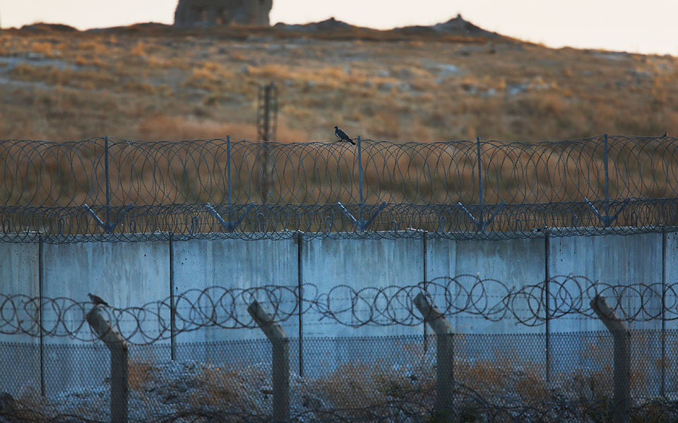 τύμπανα-πολέμου-ηχούν-στη-βόρεια-συρί-2341358